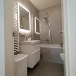 Adriana Апартаменти *
