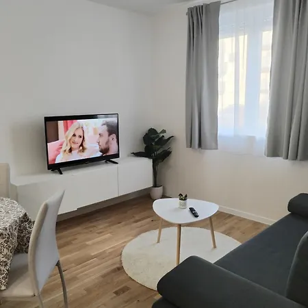 Apartamento Adriana *